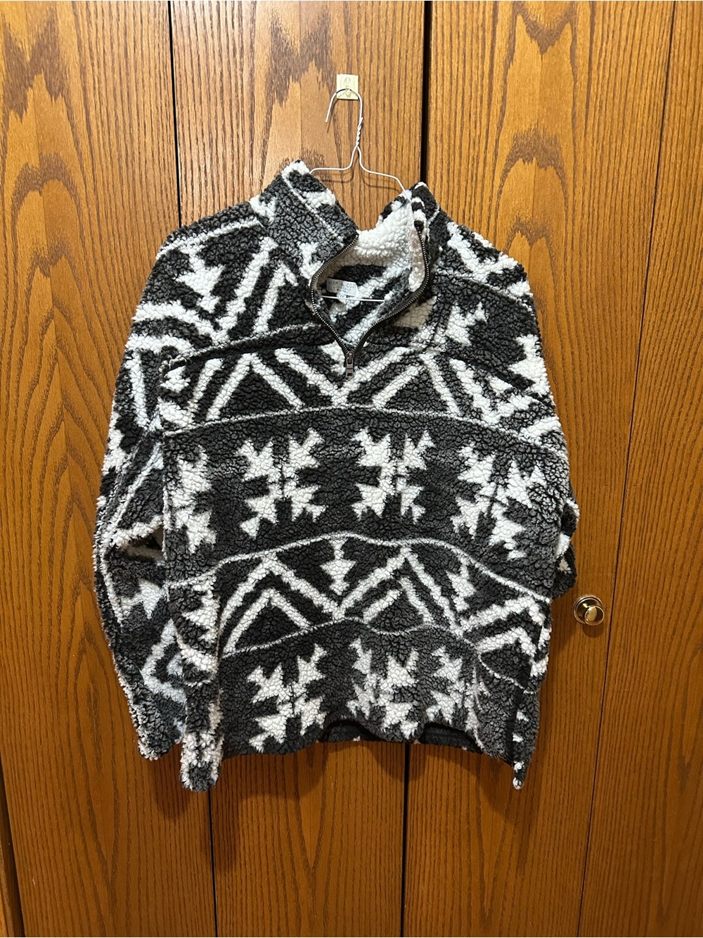 Cozy Black & White Patterned Sherpa Pullover Sweater